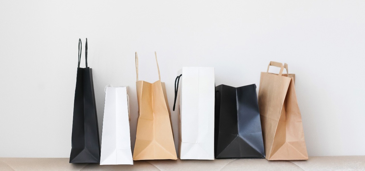 Branding on the Go: The Power of Dynamic Paper Bags in Advertising